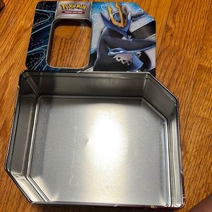 ****MYSTERY POKÉMON CARDS WITH TIN